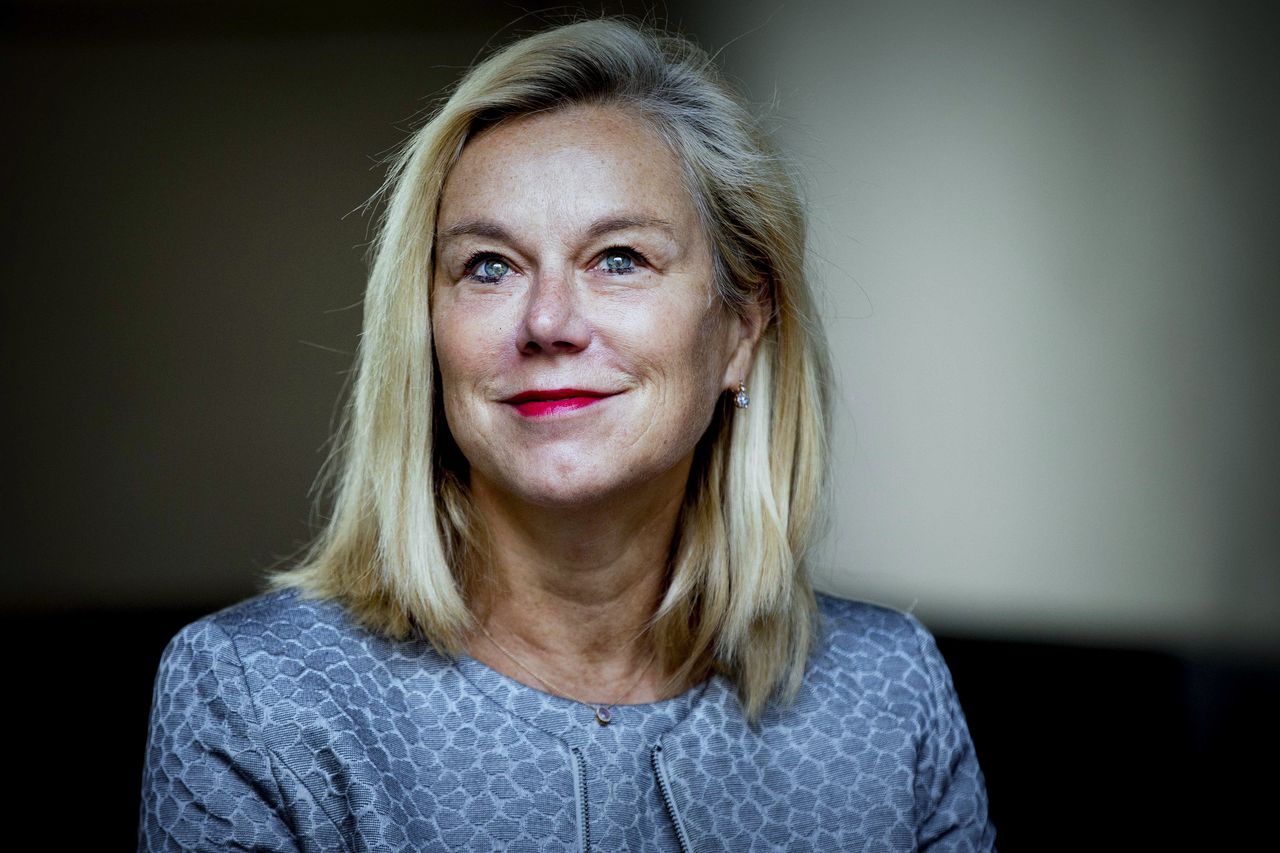 Minister Kaag kondigt onderzoek weeshuistoerisme aan