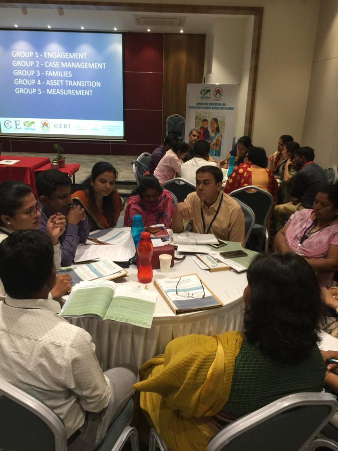 Conferentieverslag 'Transition to family-based care in India'