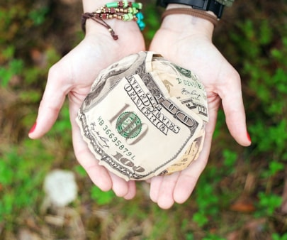 money-652560_1280
