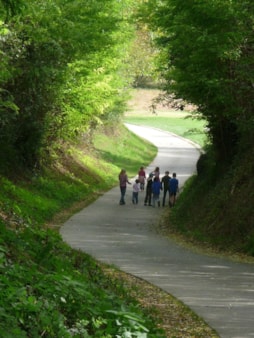 eme-excursion-500068_1280